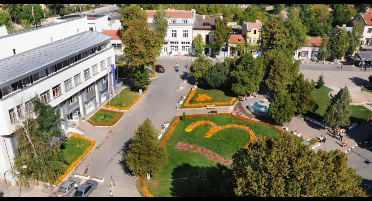 Визитки за Радомир